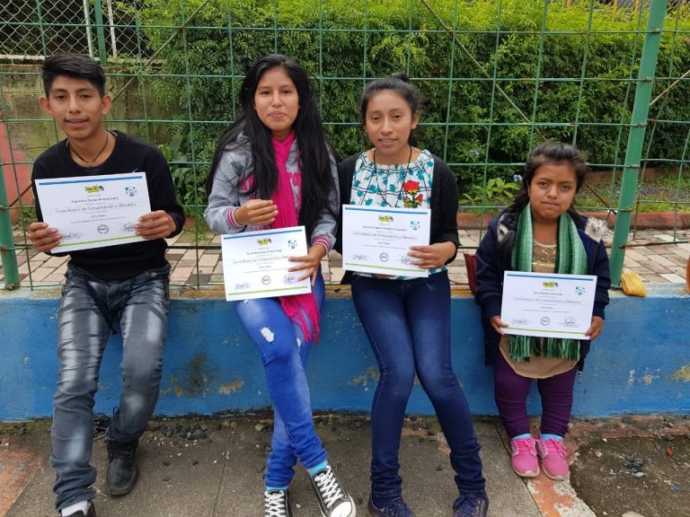 Estudiantes de Comunidades